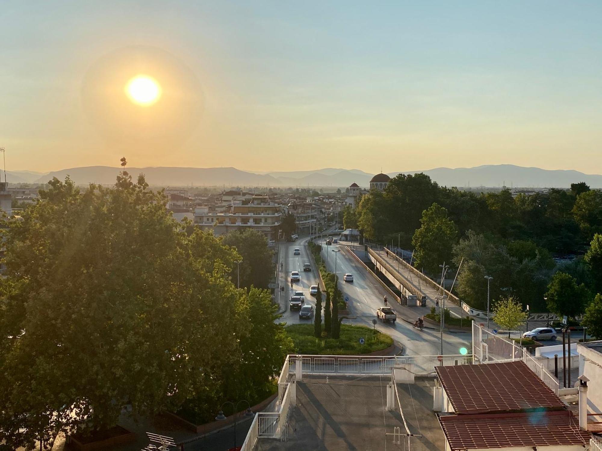 Ξενοδοχείο Acropol Larissa Buitenkant foto